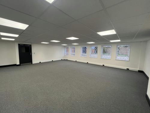 Unit 10, Woodside Road, Eastleigh, SO50