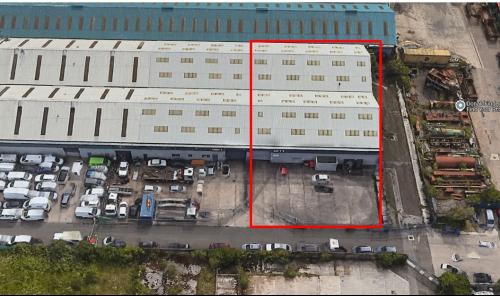 Unit 2, Trafford Distribution Centre, Tenax Road, Trafford Park, Manchester, M17