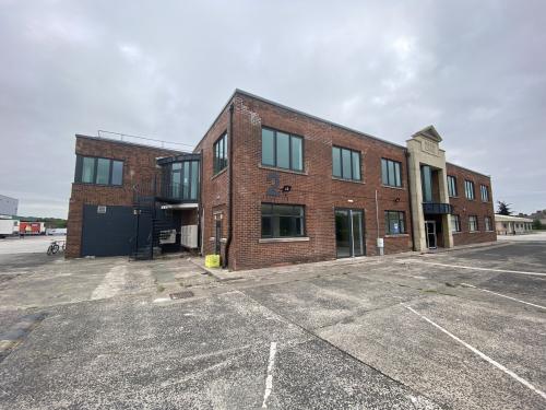 Suites A & D, Valley Business Park, Valley Road, Birkenhead, CH41