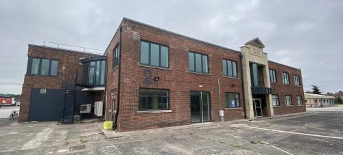 Suites A & D, Valley Business Park, Valley Road, Birkenhead, CH41