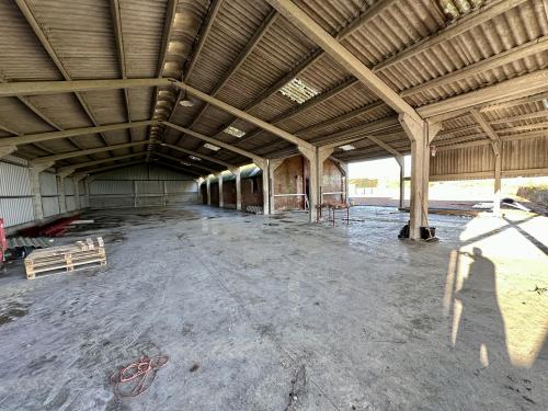 Unit 12, North Weston Business Centre, North Weston, Thame, OX9
