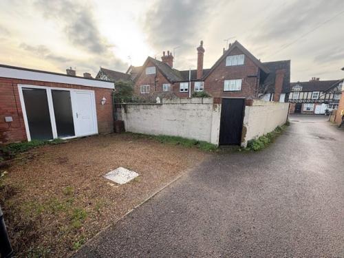 Unit 2 The Old Forge, The Green, Bearsted, Maidstone, ME14
