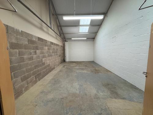 Elcot Park & Mews, Elcot Lane, Marlborough, SN8