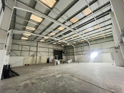 Unit 1, Stroudwater Business Park, Stonehouse, GL10