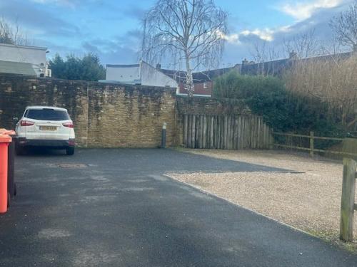 21 Gladstone Road, Chippenham, SN15