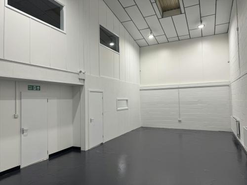 Unit 5B, Manor Way, Woking, GU22