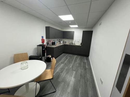 Unit B4, Mountbatten Business Park, Jackson Close, Cosham, Portsmouth, PO6