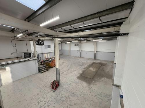 Unit 2A, Colville Road, Acton, London, W3