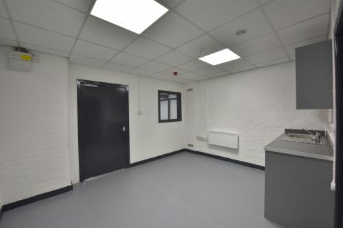 Unit 12, Holloway Drive, Manchester, M28