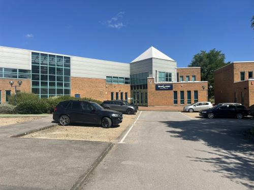 9 & 10, Southwood Business Park, Armstrong Mall, Farnborough, GU14