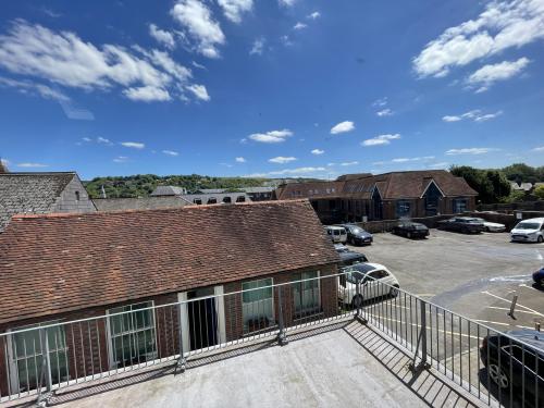 20 High Street, Lewes, BN7