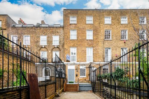 237 Hackney Road, Hoxton, London, E2