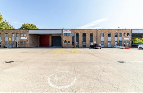 10 Whitby Avenue, Park Royal, London, NW10