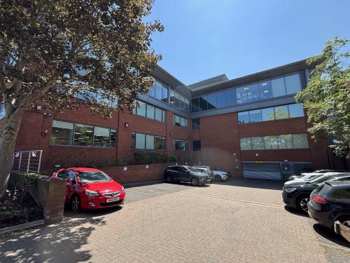Aquasulis, 10-14 Bath Road, Slough, SL1