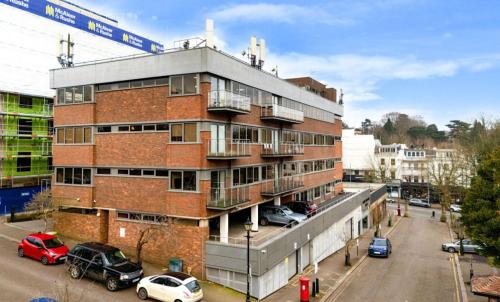 Mount Pleasant House, 2-6 Lonsdale Gardens, Tunbridge Wells, TN1