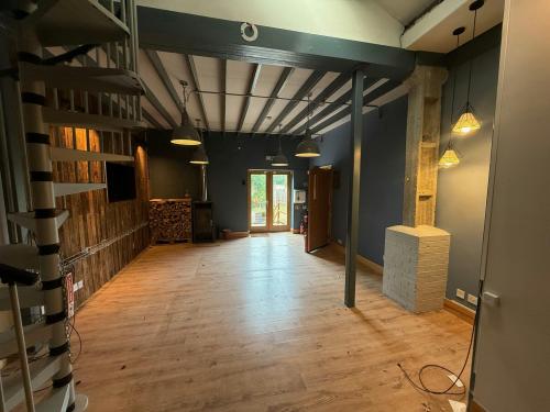Studios 1 & 2 The Old Dairy, Badbury, Swindon, SN4