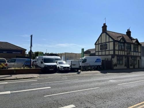 Cattle Market Road, Northampton, NN1