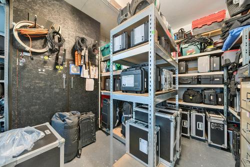 Unit 6, 24a High Street, Stratford, London, E15