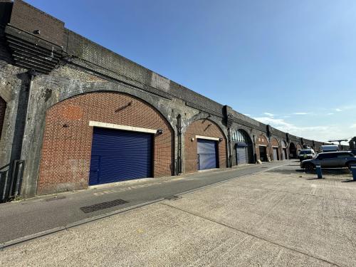 Arches 30 & 33, London Stone Business Estate, Battersea, London, SW8
