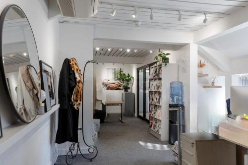 591-593 Kings Road, Fulham, London, SW6