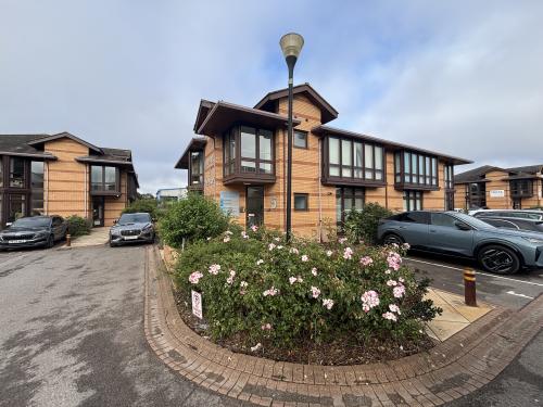 Unit 5 Suites A & B The Briars, Waterberry Drive, Waterlooville, PO7