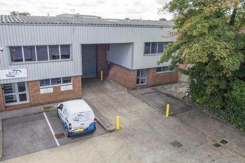 Unit 9, Britannia Industrial Estate, Poyle Road, Colnbrook, Heathrow, SL3