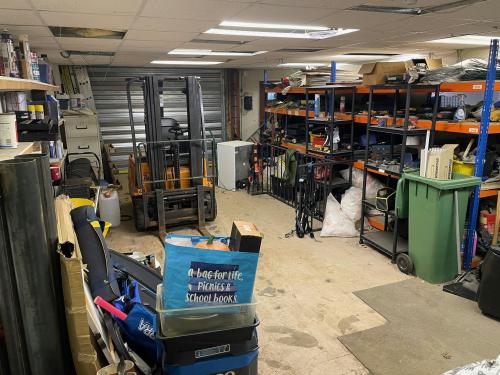 Unit B6 Hogwood Industrial Estate, Falcon Business Park, Ivanhoe Road, Finchampstead, Wokingham, RG40