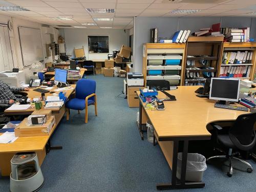 Unit B6 Hogwood Industrial Estate, Falcon Business Park, Ivanhoe Road, Finchampstead, Wokingham, RG40