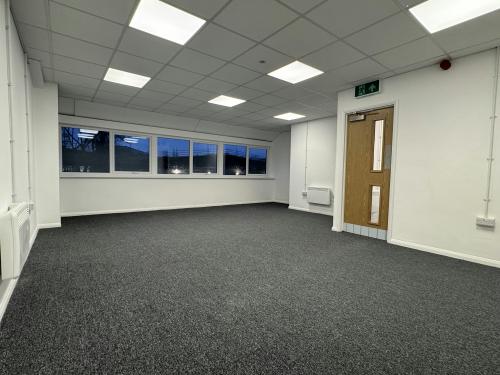 Unit 3, Molly Millars Bridge, Molly Millars Lane, Wokingham, RG41