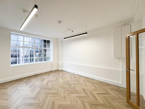 63-64 Margaret Street, Fitzrovia, London, W1W