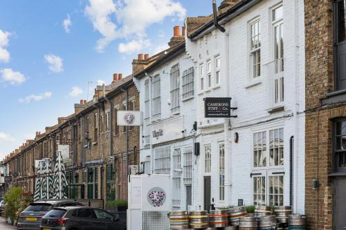 51 Lonsdale Road, Queens Park, London, NW6