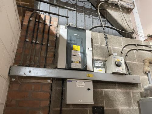 Unit B4 Moorfield Point, Moorfield Road, Slyfield Industrial Estate, Guildford, GU1