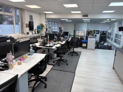 Unit A, Kingsway Industrial Estate, Kingsway, Luton, LU1