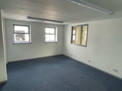 4, Neptune Business Estate, Neptune Close, Strood, Rochester, ME2