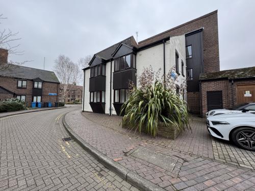 Fish Street, 13 Grammar School Yard, Hull, HU1