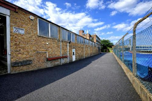 Unit 1 Kennedy House, Orpington, BR5