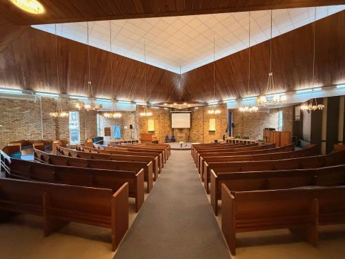 Trinity Methodist Church, Sarum Hill, Basingstoke, RG21