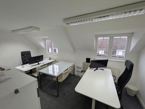 Chapel House, Chapel Street, Guildford, GU1