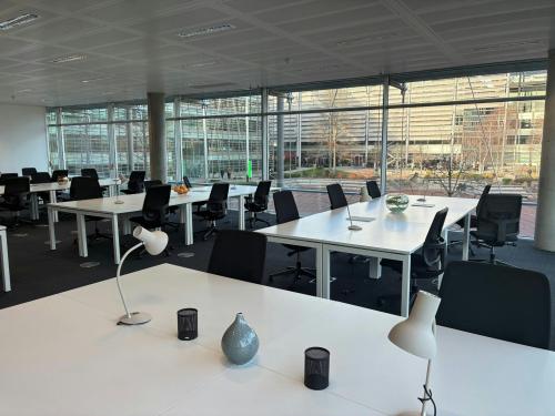 Building 3, Chiswick Park, Chiswick, London, W4