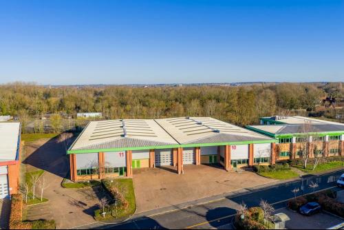 Units 10 and 11, St. Martins Business Centre, St. Martins Way, Bedford, MK42