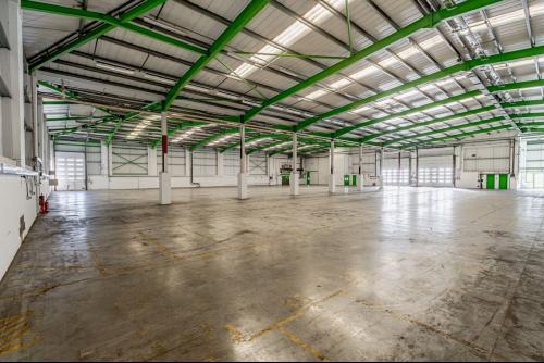 Units 10 and 11, St. Martins Business Centre, St. Martins Way, Bedford, MK42