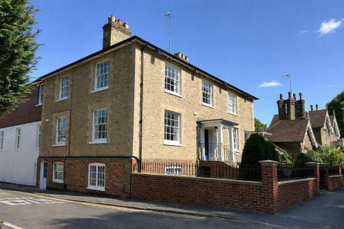 Annexe at Bury House, 1-3 Bury Street, Guildford, GU2