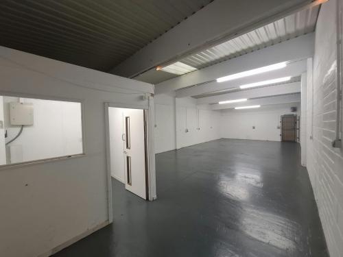 Unit 8 Indus Acre, Bowerhill Industrial Estate, Melksham, SN12