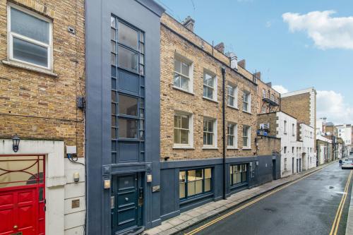 14 Stanhope Mews West, South Kensington, London, SW7