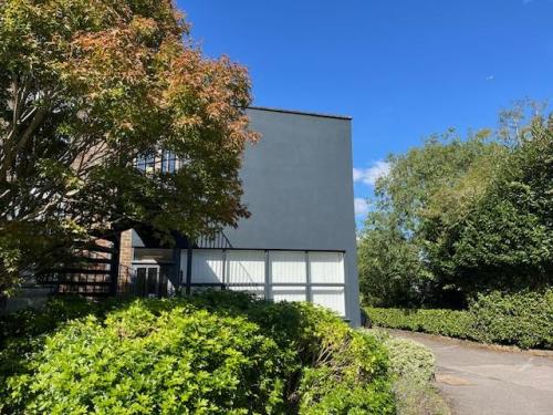 Oakridge House, Cressex Business Park, Wellington Road, High Wycombe, HP12