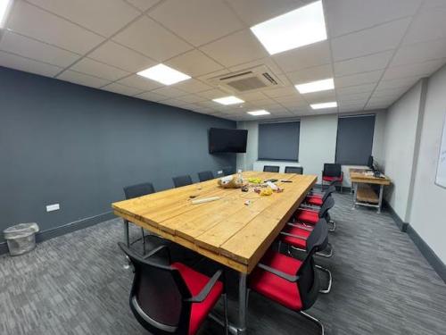 1 Newmans Row, Lincolns Inn Office Village, Lincoln Road, High Wycombe, HP12