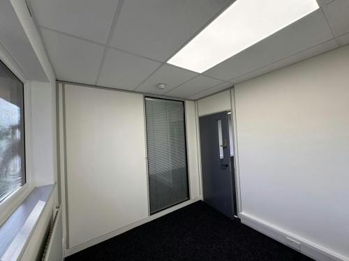 F2 & F3 Fareham Heights, Standard Way, Fareham, PO16