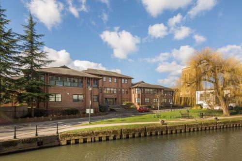 Hays House, Millmead, Guildford, GU2