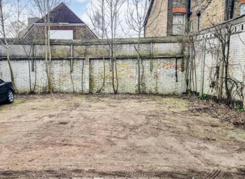 1a & 1b Spencer Avenue, Bounds Green, London, N13