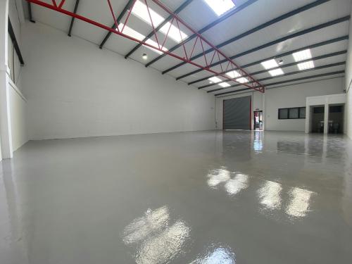 Unit 20, Abenglen Industrial Estate, Betam Road off Dawley Road, Hayes, UB3